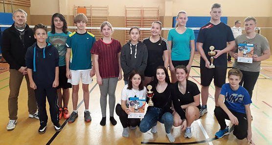 "Jugend trainiert f&uuml;r Olympia" Badminton (Foto: Uwe R&uuml;diger)