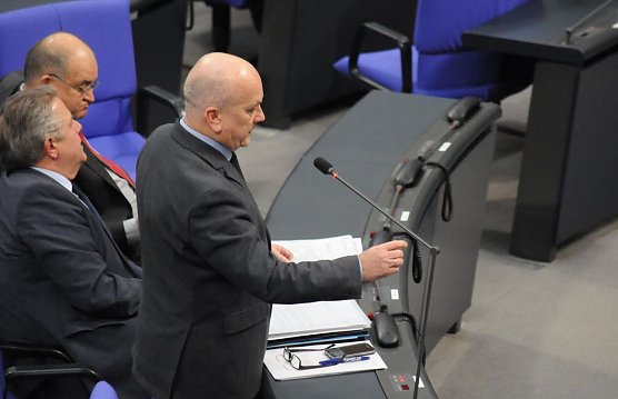 Manfred Grund im Bundestag (Foto: Manfred Grund) Manfred Grund im Bundestag (Foto: Manfred Grund)