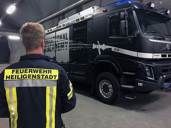 Lehrgang Tunnelbrandbek&auml;mpfung (Foto: Feuerwehr Heiligenstadt)