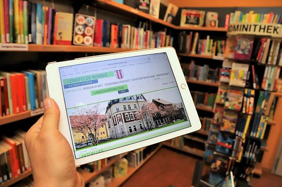 kostenfreies Wlan in der Bibliothek (Foto: Ren&eacute; Wei&szlig;bach)