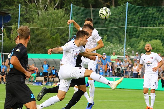 wacker (Foto: Bernd Peter) wacker (Foto: Bernd Peter)