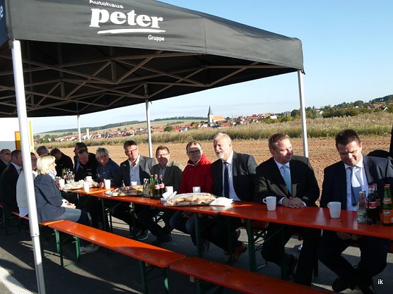 Spatenstich (Foto: Ilka K&uuml;hn)