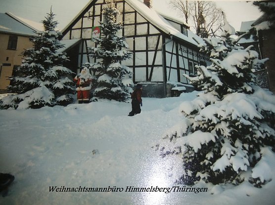 Offene T&uuml;r beim Weihnachtsmann (Foto: Weihnachtsmannb&uuml;ro)