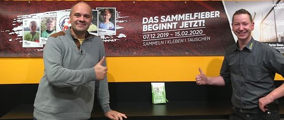 Stickeraktion (Foto: JFV Eichsfeld Mitte) Stickeraktion (Foto: JFV Eichsfeld Mitte)