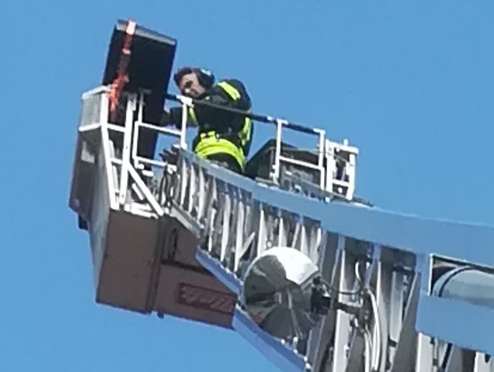 Auf der Drehleiter (Foto: Franz Bierschenk) Auf der Drehleiter (Foto: Franz Bierschenk)