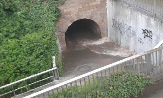 Wasser im Tunnel (Foto: Eni Reinhold)