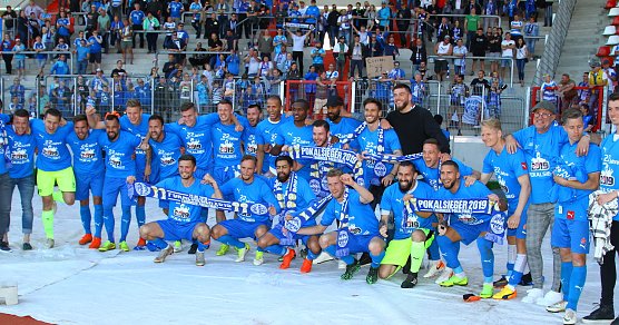 Der letzte gro&szlig;e Erfolg des FSV: Th&uuml;ringer Pokalsieger 2019 (Foto: Bernd Peter)