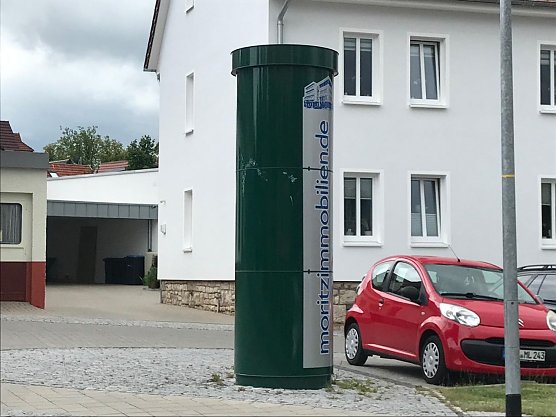 Litfa&szlig;s&auml;ule in Leinefelde (Foto: Ilka K&uuml;hn)