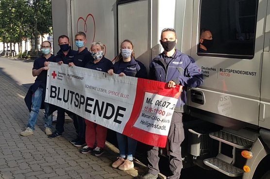DRK f&uuml;hrte im MCH Blutspende durch (Foto: Christian Eckardt, Feuerwehr Kirchworbis)