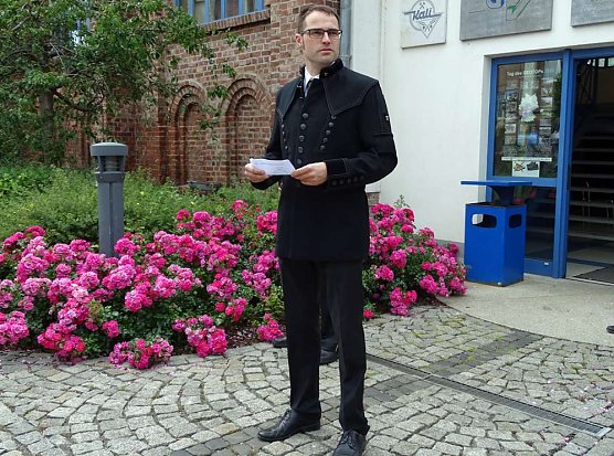 Bergbautechnologen erhielten Zeugnisse (Foto: Birgit Jung) Bergbautechnologen erhielten Zeugnisse (Foto: Birgit Jung)