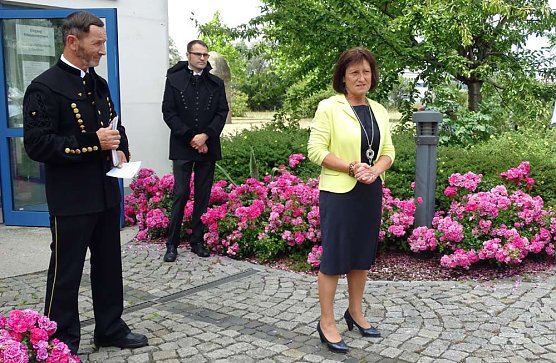 Bergbautechnologen erhielten Zeugnisse (Foto: Birgit Jung) Bergbautechnologen erhielten Zeugnisse (Foto: Birgit Jung)