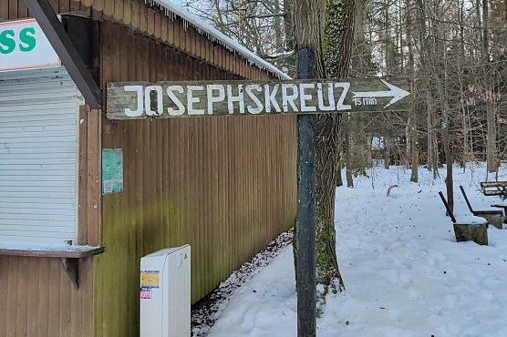 Am Josephskreuz (Foto: P.Blei)
