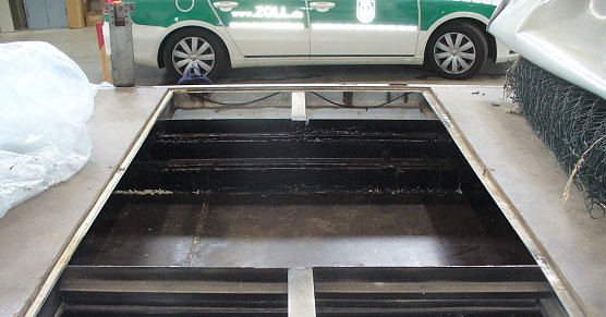 Zoll beschlagnahmt 200 000 Zigaretten (Foto: HZA)