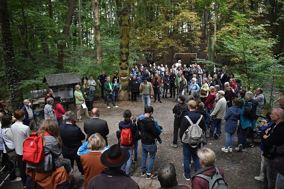 Jubiläum im Bärenpark (Foto: Bärenpark Worbis) Jubiläum im Bärenpark (Foto: Bärenpark Worbis)