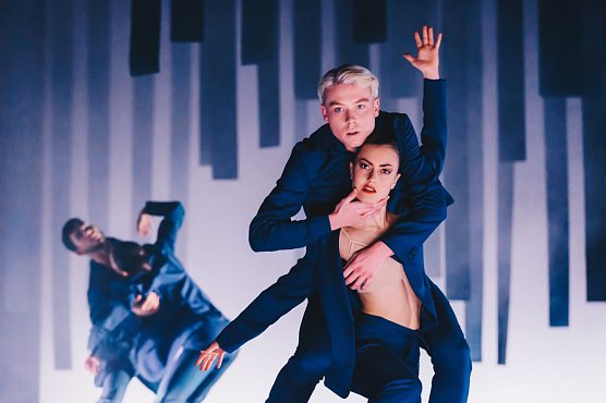 Auch die "Verkl&auml;rte Nacht" wird uraufgef&uuml;hrt (Foto: Theater Nordhausen/Loh-Orchester Sondershausen GmbH)