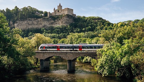 Eine Fahrt durchs Saaletal (Foto: Abellio) Eine Fahrt durchs Saaletal (Foto: Abellio)