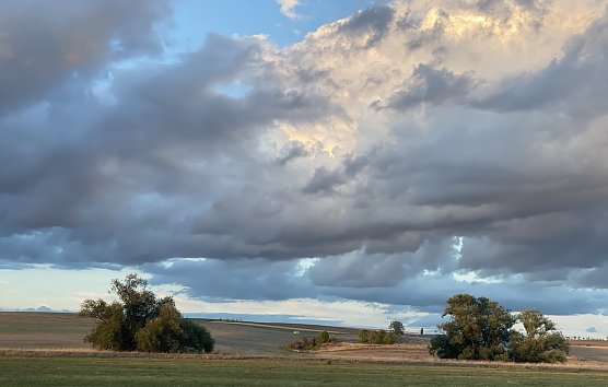 Th&uuml;ringen bleiben dicke Wolken weiter erhalten (Foto: oas)