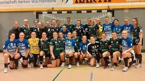 Die strahlenden Siegerinnen (Foto: THC)