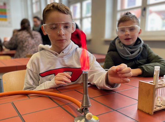 Die Bergschuhe St. Elisabeth stellte sich zum Tag der offenen T&uuml;r vor (Foto: A. Reinhardt)
