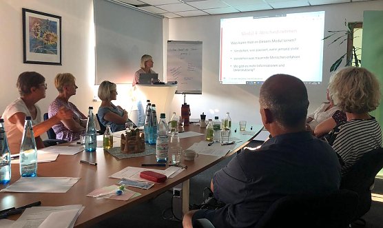 Die Kursleiterinnen Christiane Raabe und Simone Senft (Foto: hope)