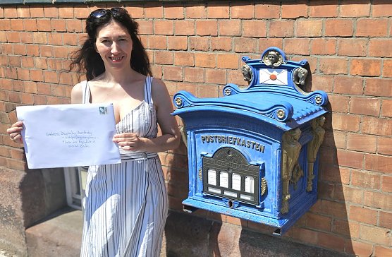 Isabelle Kus fordert das sofortige Wahlrecht f&uuml;r ihren 15 Monate alten Sohn (Foto: Deutscher Familienverband)