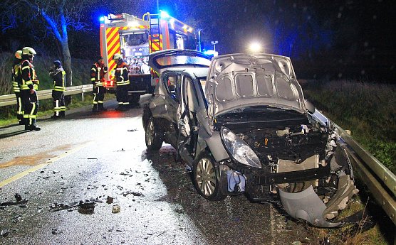 Schwerer Unfall auf der B247 im Eichsfeld (Foto: S.Dietzel)