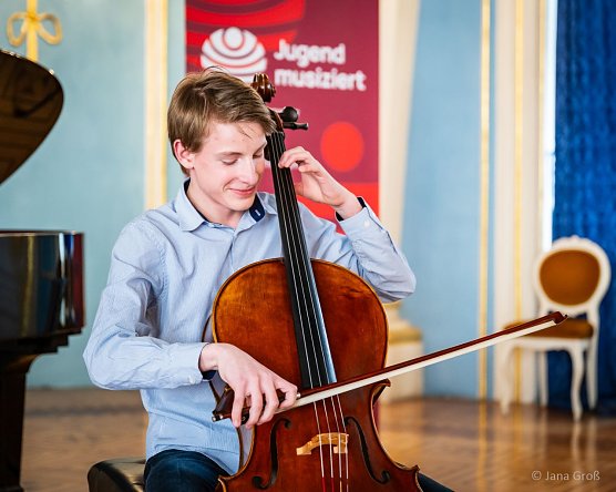 Junge Musiker zeigen ihr K&ouml;nnen.  (Foto: Jana Gro&szlig;)