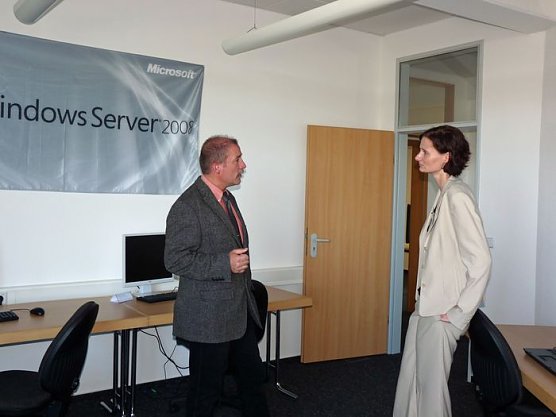 Offene Tür bei CSI (Foto: Karl-Heinz Herrmann) Offene Tür bei CSI (Foto: Karl-Heinz Herrmann)