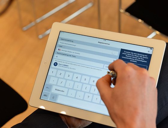 Bild: Neue App des Zolls vorgestellt