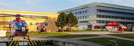 Bild: Drei Hubschrauber zur selben Zeit, das gibt es nicht oft am S&uuml;dharz-Klinikum in Nordhausen.