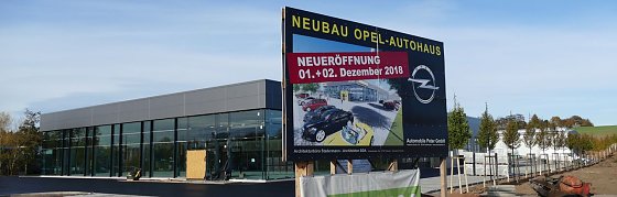 Bild: Das neue Opel-Autohaus
