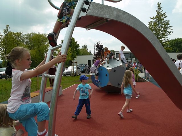 Bild: Neuer Spielplatz