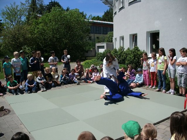 Bild: JuJutsu