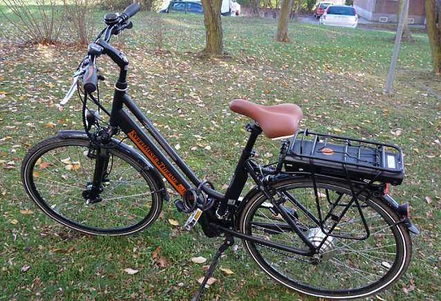Bild: Mit dem E-Bike unterwegs