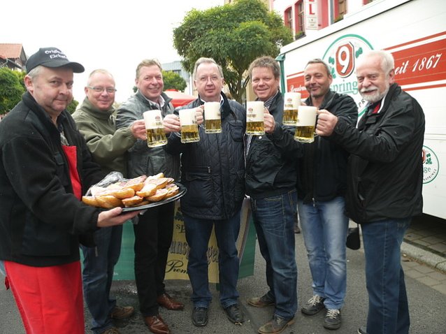 Bild: Freibier beim Herbstmarkt