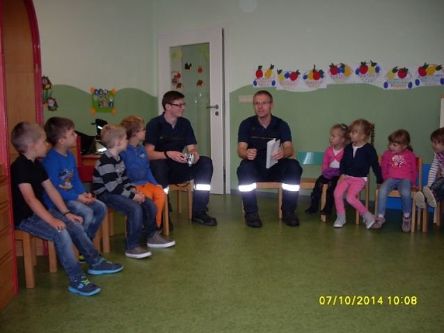 Bild: Zu Besuch im Kindergarten