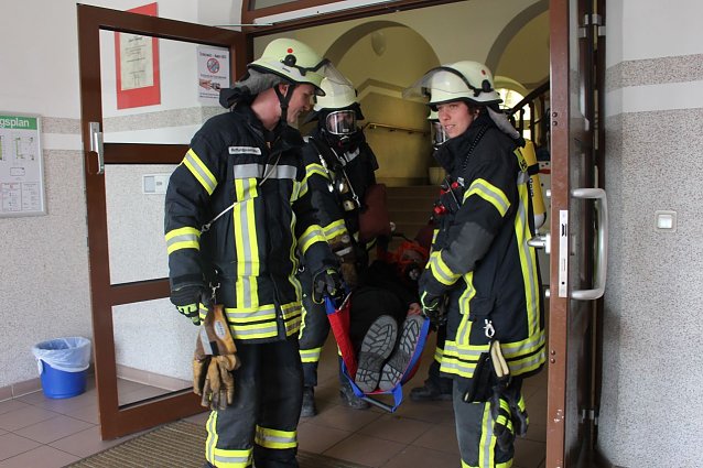 Bild: &Uuml;bung am Gymnasium