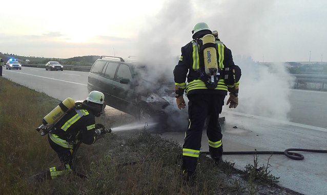 Bild: PKW-Brand