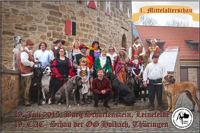 Bild: Doggenausstellung auf der Burg Scharfenstein