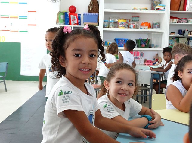 Bild: Kinder in Rio de Janeiro