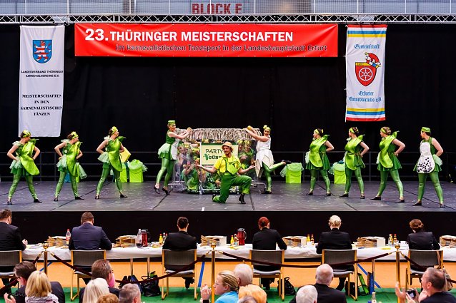 Bild: Beim Tanz