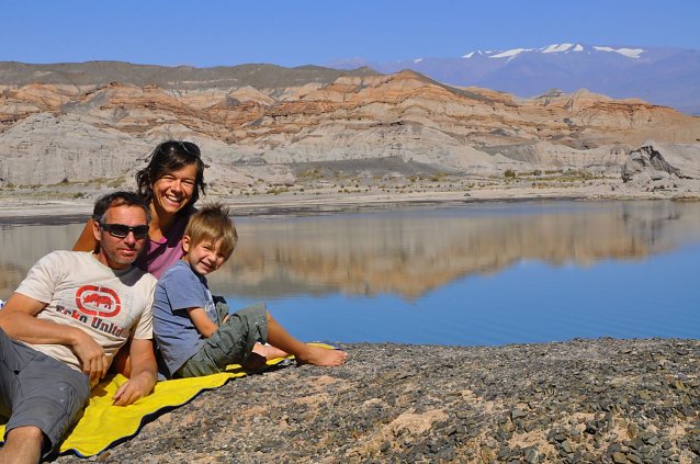 Bild: Familie auf Weltreise mit Kind