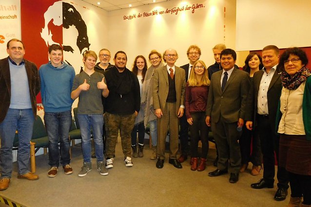 Bild: Besuch des Konsuls