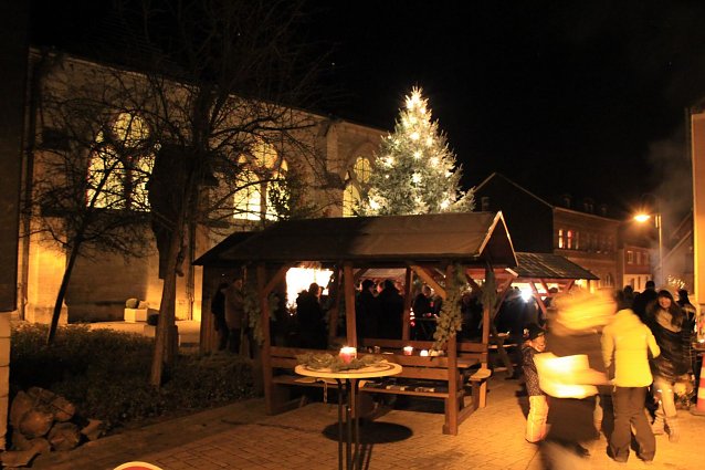 Bild: Weihnachtsmarkt in Birkungen