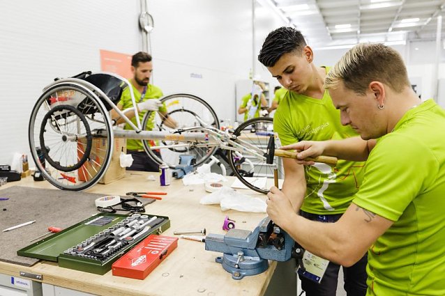 Bild: Ottobock bietet den technischen Service f&uuml;r die Athleten an.