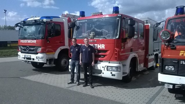 Bild: Feuerwehrm&auml;nner beim Training