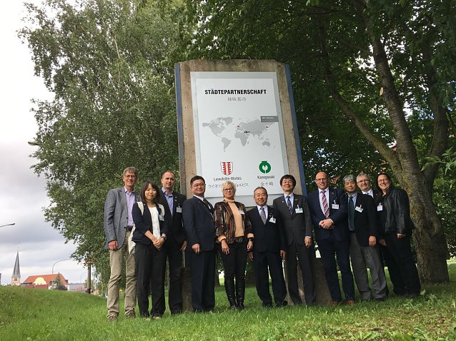 Bild: Japanische Delegation