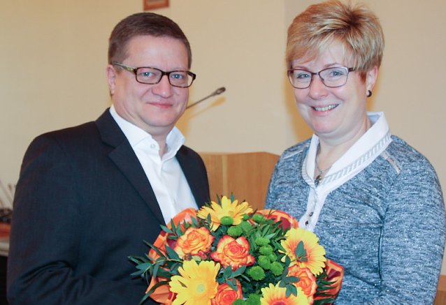 Bild: Ute Althaus und B&uuml;rgermeister Thomas Spielmann