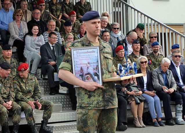Bild: Kommandeurswechsel am Bundeswehrstandort Sondershausen