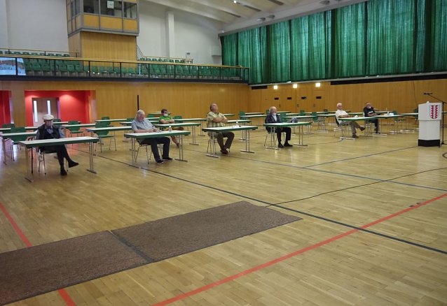 Bild: Zuschauer bei der Stadtratssitzung